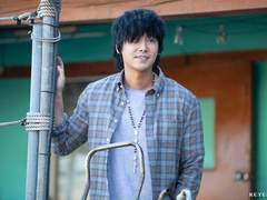 윤화평이 오른쪽 눈을 자랑스럽게 생각해줬으면 좋겠다