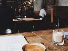 Problems between meating and blind date