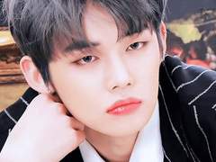 오늘 달이 참 밝다