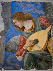 멋진징조들_1층에서 전화벨이 울리자 그는