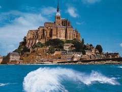 : 바다에 둘러싸인 성