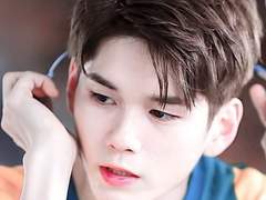 먼치킨 퇴마단 805 - 놀라워 섬광처럼 가득 차