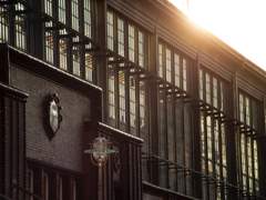 그드십 | 평범하고 평범하지 않은 (01)