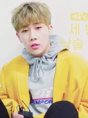 로미오는 멍멍! 줄리엣은 야옹-