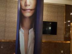 일단 와, 웃는 남자야 돈이 아깝지 않아