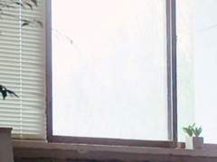 현예로 빈 회의실에서 키스