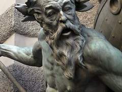 인터넷 문학 작가 Priest와 대화하다