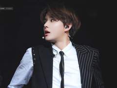 이상향의 목을 비틀었다