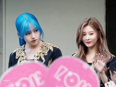 15. 붉은 달_가자!