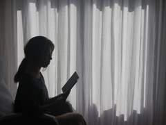 방 안에 갇힌 당신은 왜 힘든가요?