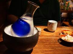 고양이 발바닥 하나(습관)