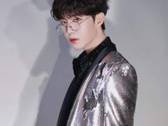 萬古에 守心만을 섭렵하려