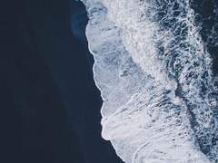 어떤 종류의 지나가버리는 것