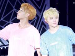 빛을 내리는 별 (2)