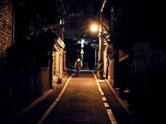 [담배, 복숭아, 발코니]