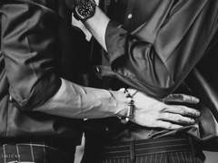 굶어죽을 수 없으니 자체제작