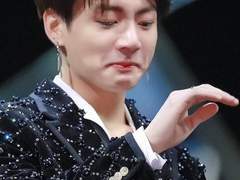 신혼부부 국민 별것도 아닌 걸로 살벌하게(?) 싸우는거 보고싶음