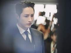 넌 사람 팰 때도 이성적인 놈이었고