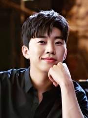 카스테라에 흰 우유