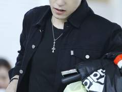 다만 악에서 구원하소서 1