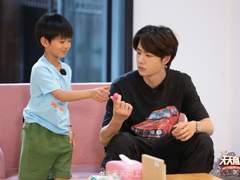 싱글대디 쟌거 애기 봐주러온 연하 삼촌