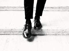 자기 자신이 자기 자신에게 가장 거대한 흉터라는 걸 알아챈다면 진짜로 미칠 수 있겠니