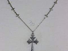 열여덟의 침대-고요한 테마 목걸이