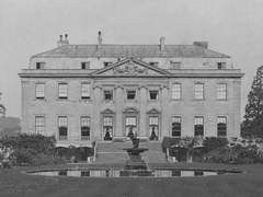 흰 가면의 예술가