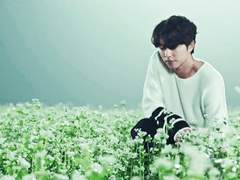 나의 눈동자가 너를 향하여 초점을 잡았다