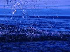 말을 할 거면 똑바로 하든가.