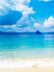 그 여름, 빛에 이끌려