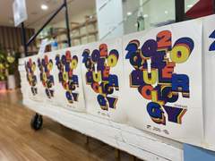 레즈비언이 ‘남돌’을, 게이가 ‘디바’를 덕질한다? / 박주연