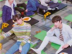 tdc:star ; photobook.