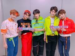 promo crown ; the show.