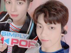 promo crown ; simply kpop.