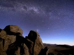 [올드가드/앤디꾸인] 미지와의 조우