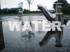 To change the direction of the curve sharply, Alt-drag (Windows)