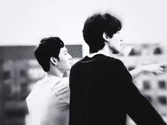 I wait on you inside the bottom of the deep blue sea.