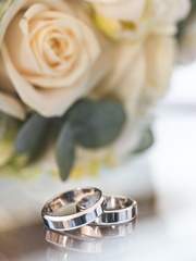 두번의 결혼과 한번의 연애