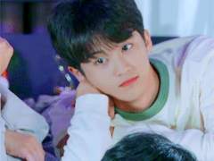 마크랑 눈 마주치면