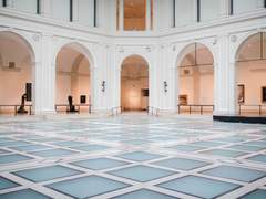 Alexander Memorial Hall 야간 관리자를 위한 근무 지침서