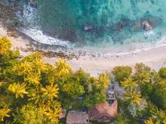 그럼 스타디움에 가자. 그리 말하며 밝게 웃어보였다.