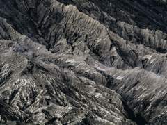 윤중청자/윤중구] 재의 강