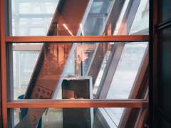 손으로 서투른 손