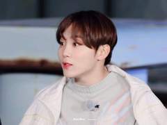 죽은 소년들의 왕궁 PROFILE