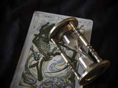 아무도 널 도와주지 않아.