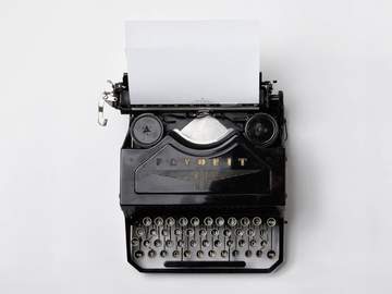 애정은 인수인계가 안 되잖아요