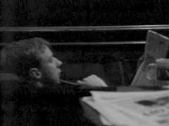 [데이브는 파자마를 입고 드럼을 치지 않도록 할 것]