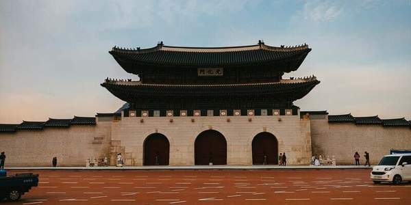 민성이 사직을 원하나 허락치 않다 - ᴹᴵᴺᴱ