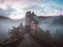 하이드의 성 (Castle of Mr. Hyde) 01